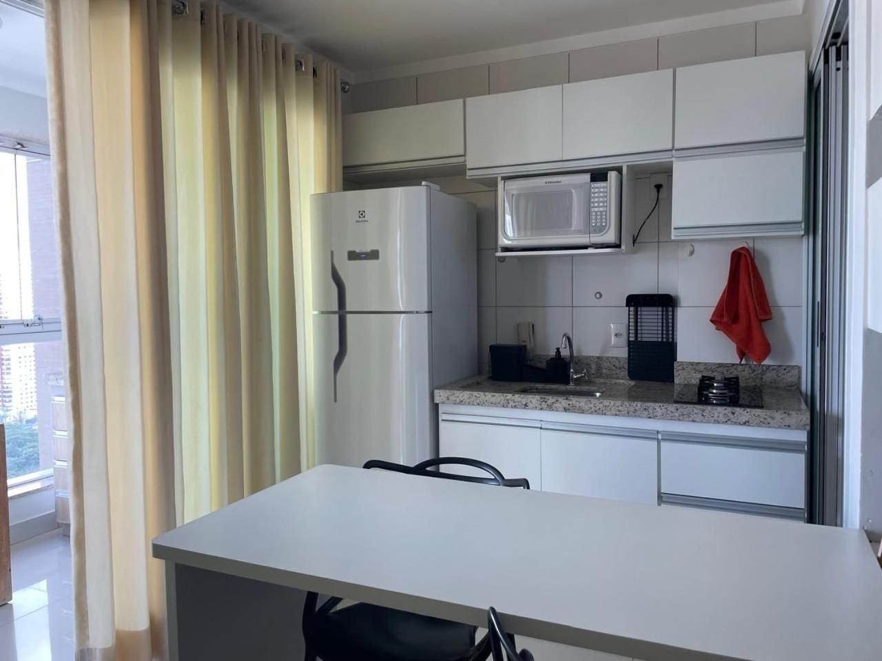 Moderno Flat Com Vista Para O Parque Vaca Brava Goiânia Exterior foto