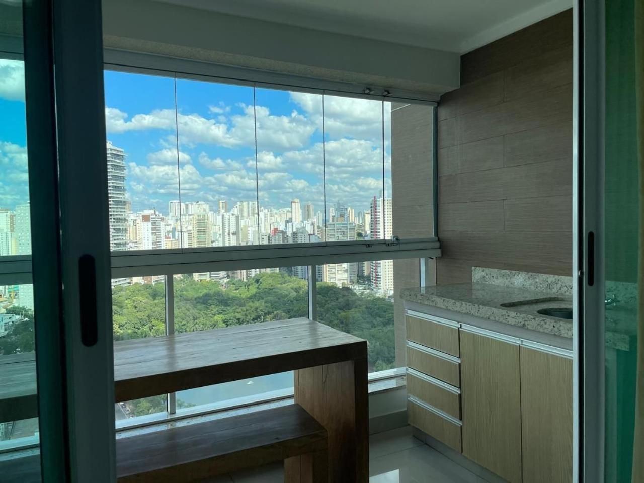 Moderno Flat Com Vista Para O Parque Vaca Brava Goiânia Exterior foto